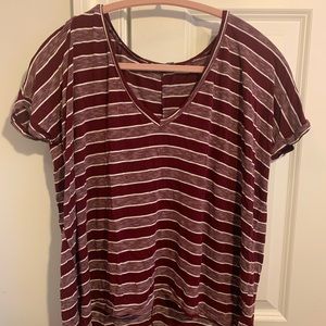 brandy melville maroon and white striped t shirt